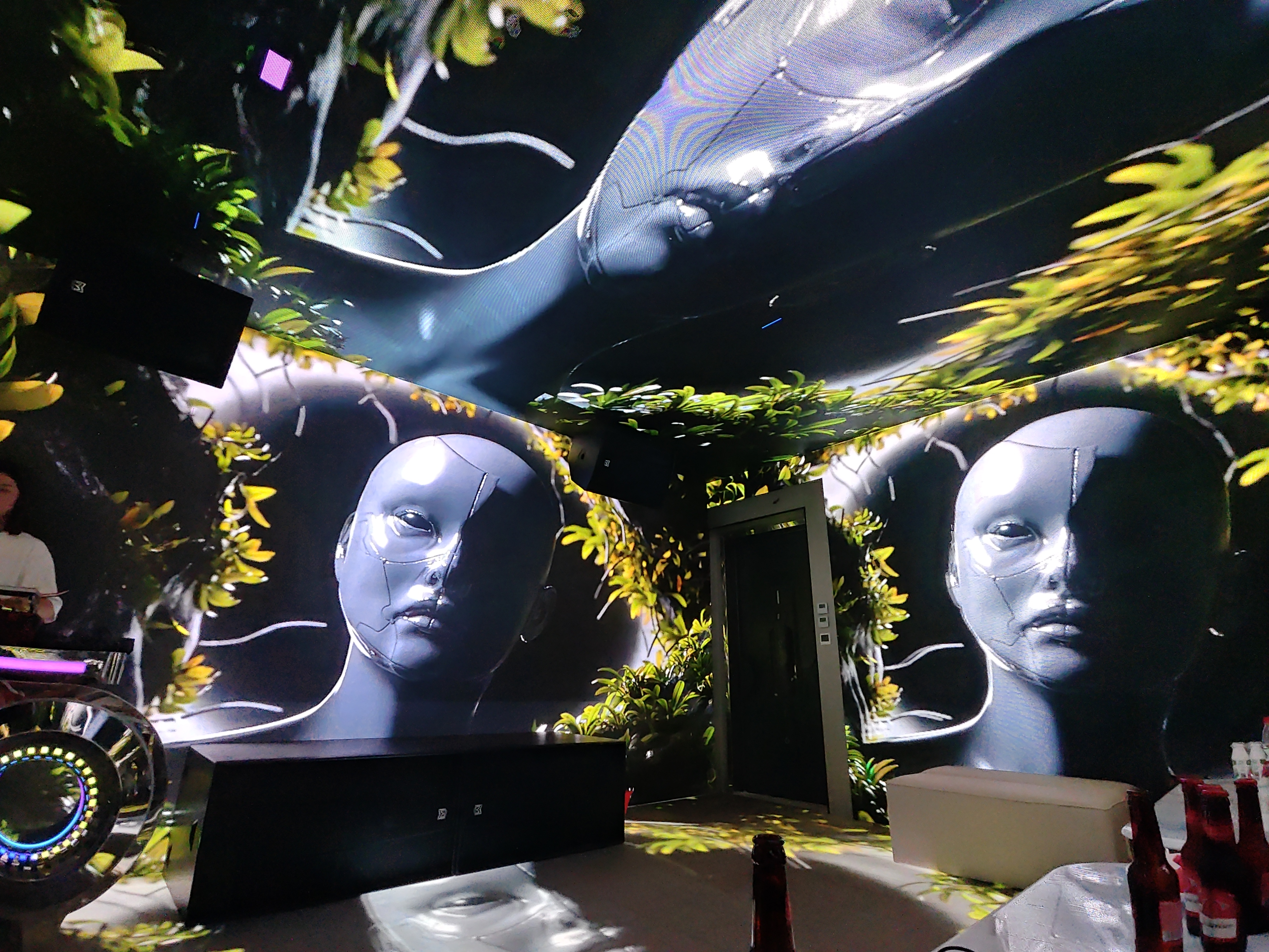 桂林星空PARTY-6D沉浸式KTV